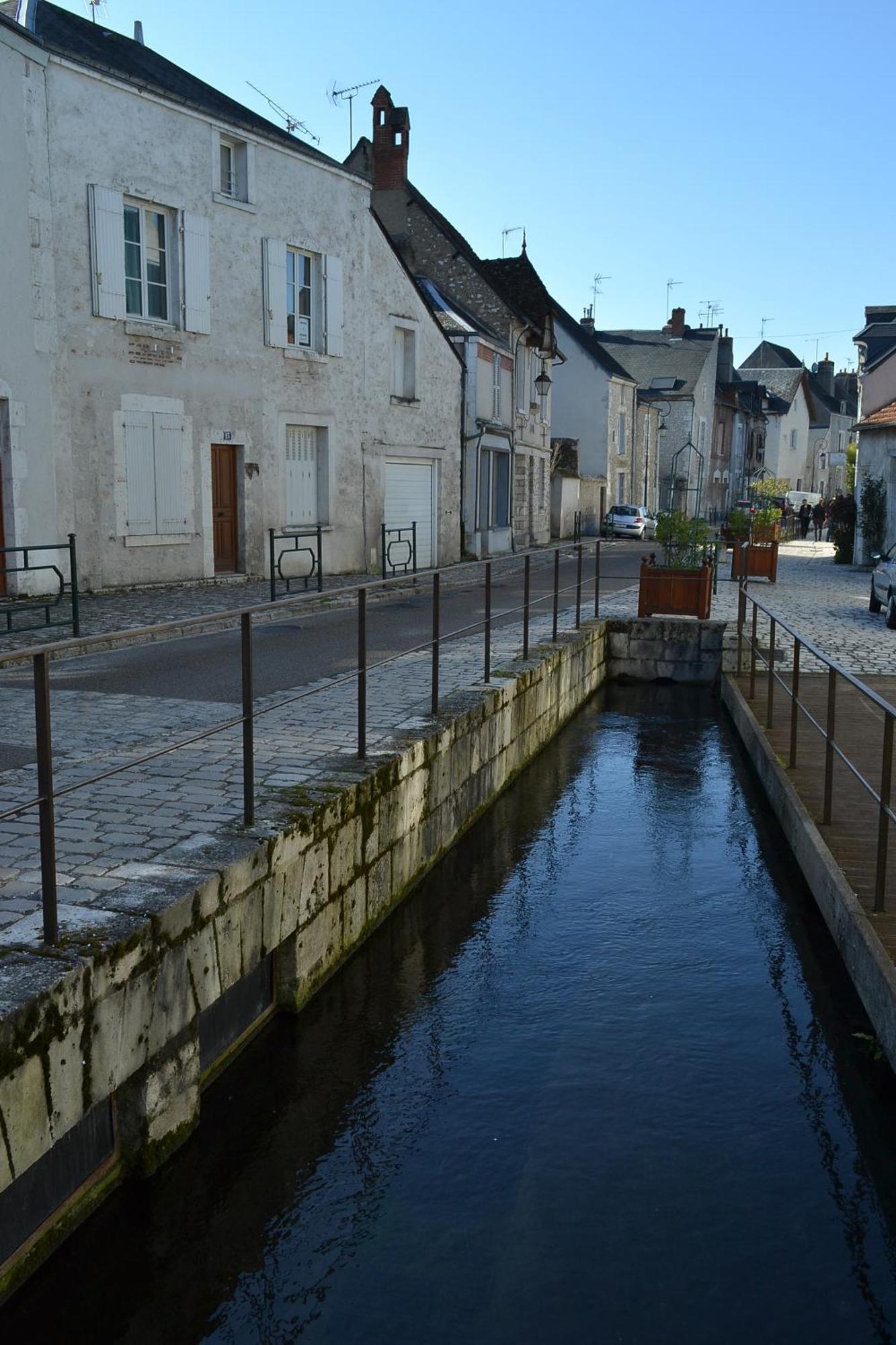 B&B Chez Sylvain Beaugency Exteriör bild